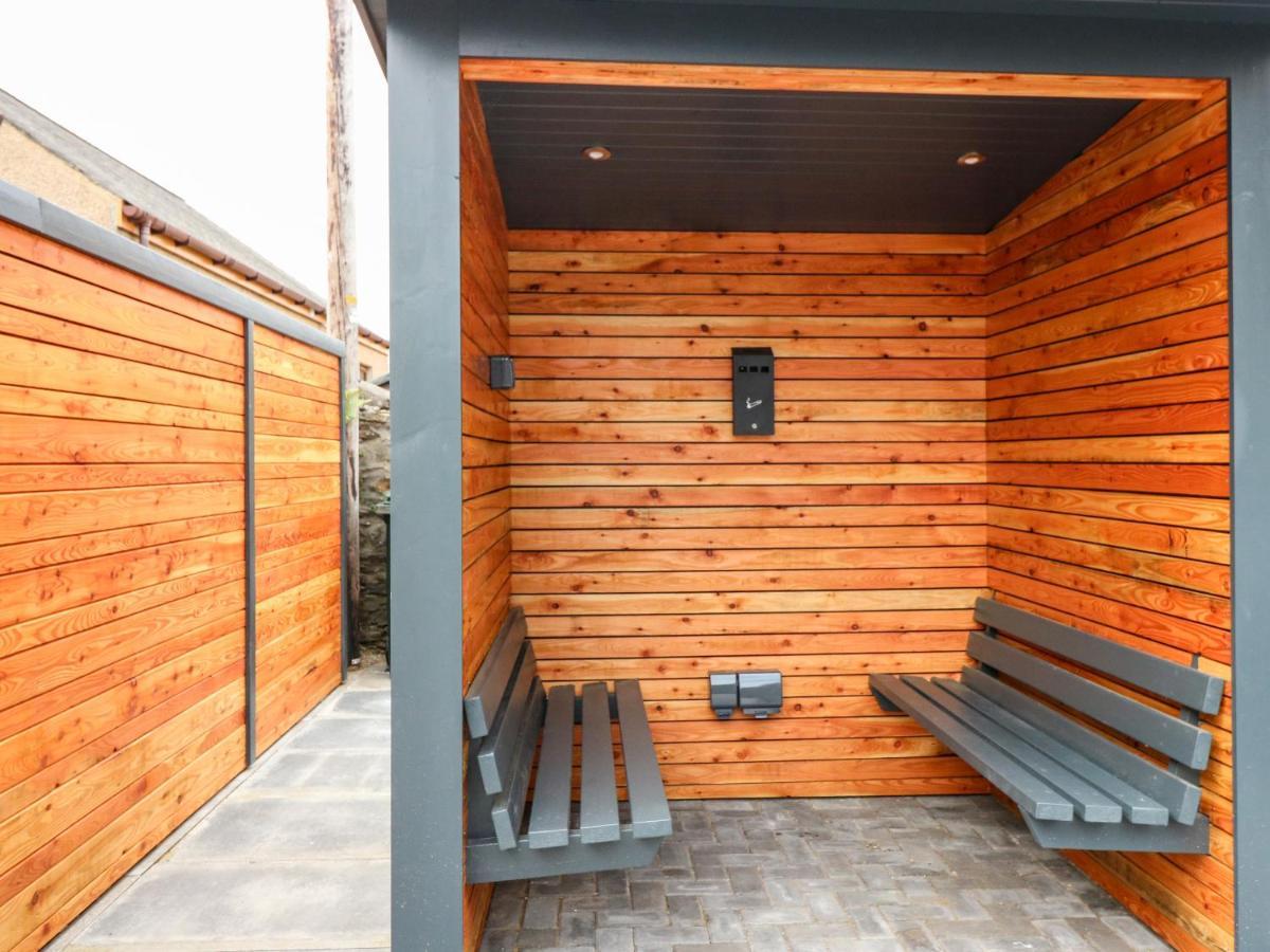 The Marriage Room At The Institute Executive Apartments Keith Exterior photo
